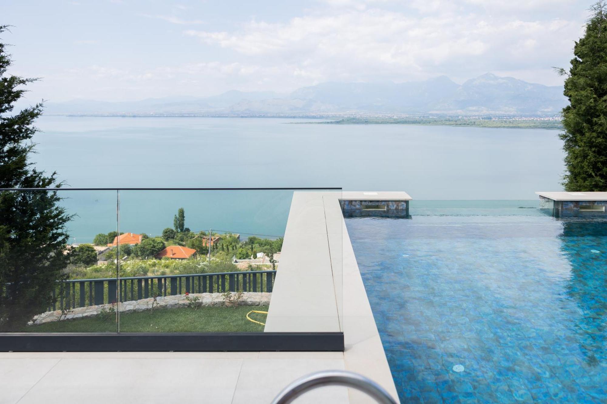 The Luxury Villa Shiroka Ngoại thất bức ảnh